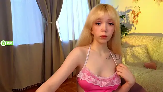 Rochelle kitty online show from March 22, 2026, 2:29 pm