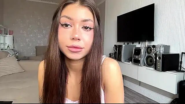 You Club Winx online show from April 9, 2026, 7:14 am