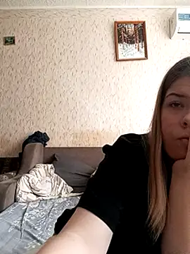 Snapshot of EvaTallor chatting on March 2, 2026, 7:15 am EvaTallor online show from March 2, 2026, 7:15 am