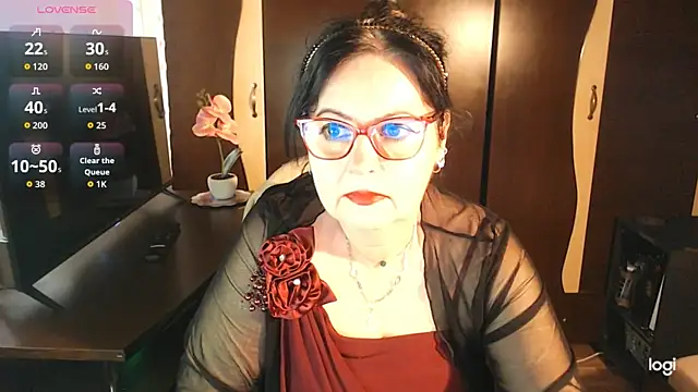 exiMIlf online show from April 2, 2026, 1:18 pm