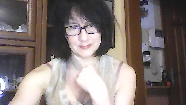 Snapshot of Vlastelina chatting on February 19, 2026, 6:49 pm Vlastelina online show from February 19, 2026, 6:49 pm