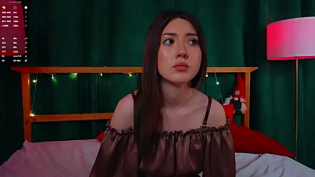 AliceZimmer online show from February 17, 2026, 7:33 pm