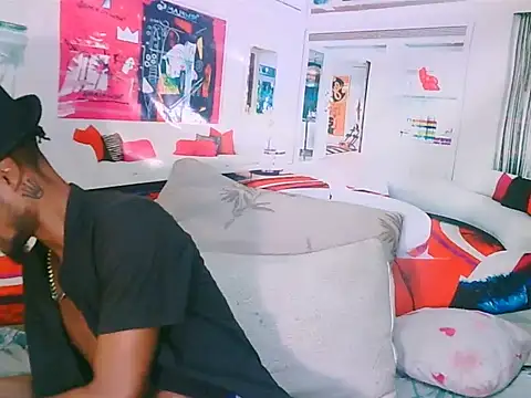 Snapshot of EroticPoison69 chatting on February 25, 2026, 5:35 pm EroticPoison69 online show from February 25, 2026, 5:35 pm