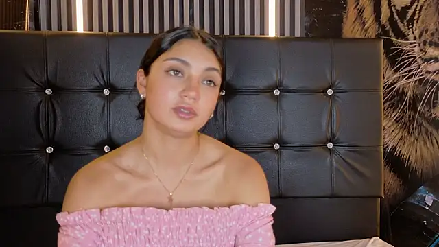  ArianaToroo online show from March 2, 2026, 3:30 pm