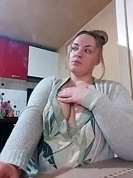 HotStepmommy4 online show from March 13, 2026, 10:59 pm