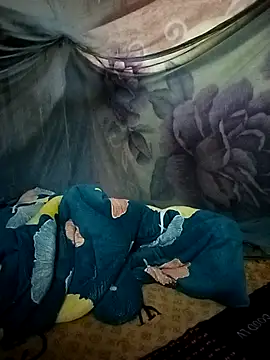 luna-rosax online show from February 19, 2026, 12:07 am