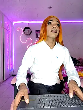 Violeta R  online show from March 9, 2026, 4:38 am