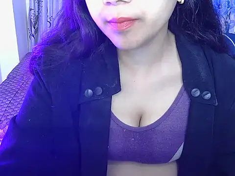 Snapshot of its-sarika01 chatting on February 18, 2026, 6:22 am its-sarika01 online show from February 18, 2026, 6:22 am