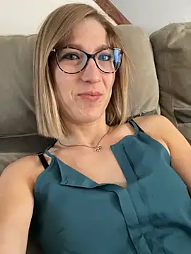 blondie-27 online show from June 9, 2026, 8:15 am