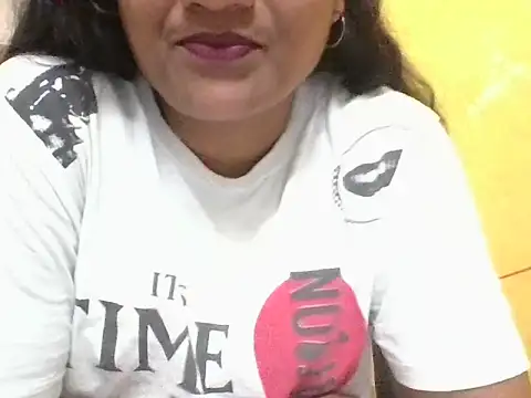 anu-reddyy online show from May 21, 2026, 10:45 am