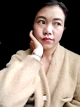 lovely-742 online show from April 18, 2026, 2:36 am