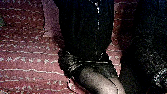 Snapshot of Sexwestworld chatting on February 12, 2026, 9:20 am Sexwestworld online show from February 12, 2026, 9:20 am