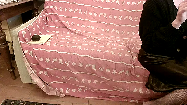 Snapshot of Sexwestworld chatting on February 18, 2026, 9:00 pm Sexwestworld online show from February 18, 2026, 9:00 pm