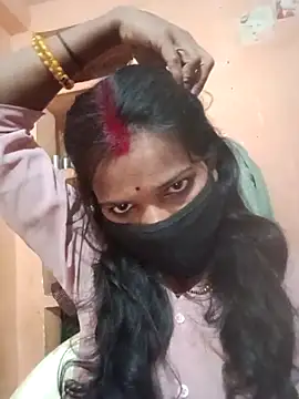 Desi Couple P online show from March 4, 2026, 2:47 pm