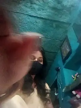 Snapshot of Desi_Couple_P chatting on February 15, 2026, 5:12 pm Desi Couple P online show from February 15, 2026, 5:12 pm