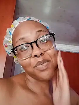 ShantelBootyBoobs online show from June 10, 2026, 8:59 am