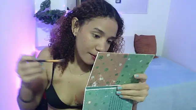 Snapshot of Alice_Grinnerk chatting on February 28, 2026, 1:11 pm Alice Grinnerk online show from February 28, 2026, 1:11 pm