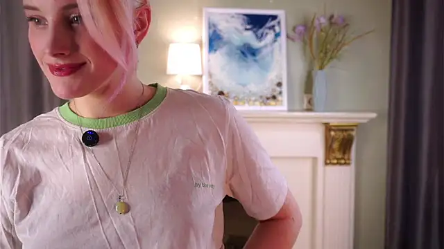 KirstinMcgeady online show from April 2, 2026, 12:12 pm