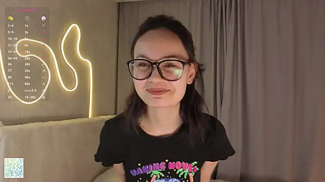 Snapshot of BeatrisRosel chatting on February 25, 2026, 6:08 pm BeatrisRosel online show from February 25, 2026, 6:08 pm