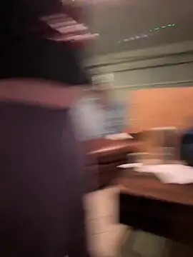 Snapshot of Islebetid2021 chatting on March 2, 2026, 9:22 pm Islebetid2021 online show from March 2, 2026, 9:22 pm