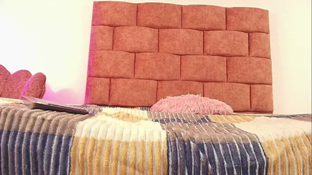 Snapshot of Eva_slutNasty chatting on February 28, 2026, 8:41 pm Eva slutNasty online show from February 28, 2026, 8:41 pm