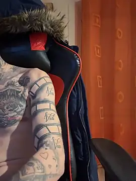 Angel20260 online show from February 13, 2026, 8:53 pm