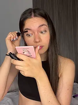 Snapshot of alyabelova chatting on February 24, 2026, 3:51 am alyabelova online show from February 24, 2026, 3:51 am