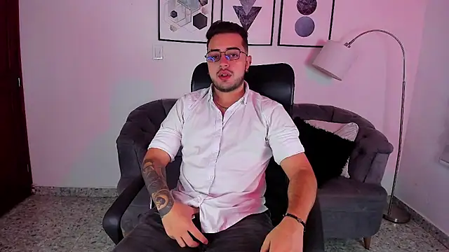 Snapshot of ethan_grace chatting on February 27, 2026, 12:05 pm ethan grace online show from February 27, 2026, 12:05 pm