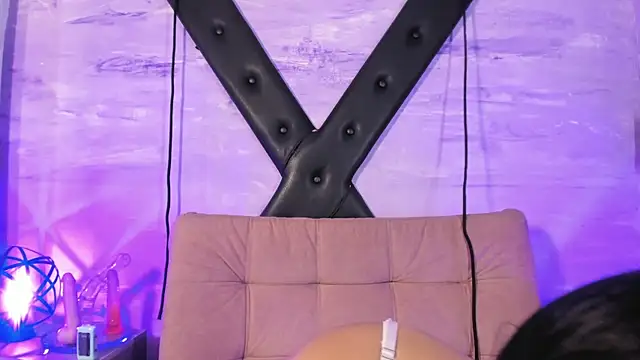 Snapshot of gaiia_uwu chatting on February 21, 2026, 3:25 pm gaiia uwu online show from February 21, 2026, 3:25 pm