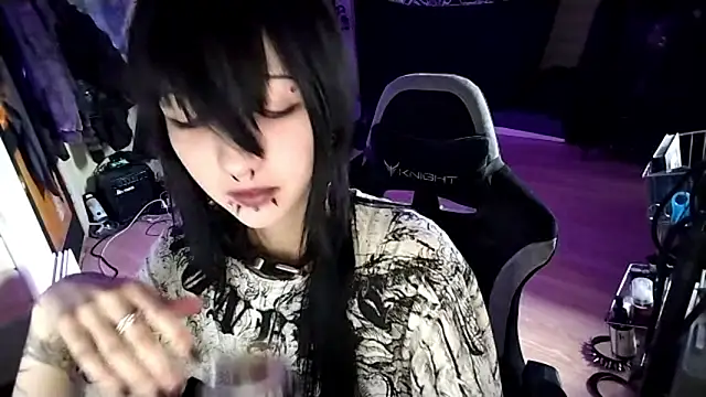 Shempert ghot online show from April 15, 2026, 3:05 pm