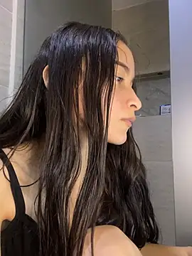 candy deluxe online show from March 3, 2026, 2:29 am