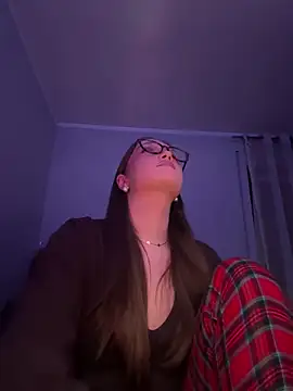 yourevsi online show from February 21, 2026, 9:06 pm