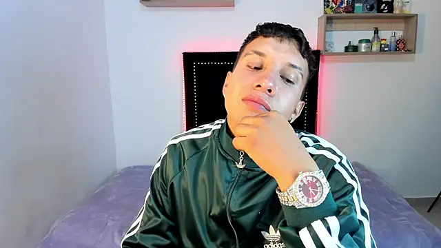 Snapshot of Jhony_rayder chatting on February 14, 2026, 1:39 am Jhony rayder online show from February 14, 2026, 1:39 am