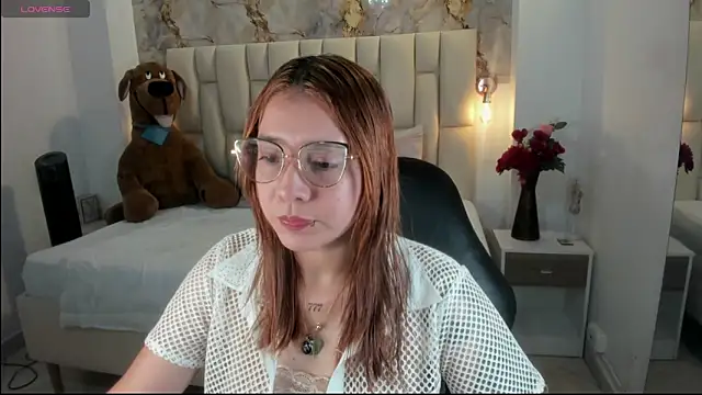 antonella moon7 online show from June 2, 2026, 10:10 pm