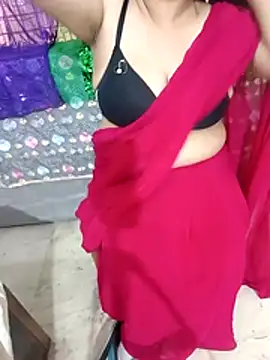 Snapshot of Hot_Sonniyaa chatting on February 15, 2026, 7:51 am Hot Sonniyaa online show from February 15, 2026, 7:51 am