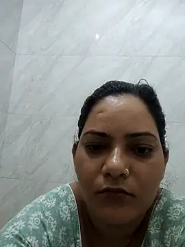 Snapshot of Anushka_Singh0 chatting on July 18, 2026, 12:52 am Anushka Singh0 online show from July 18, 2026, 12:52 am
