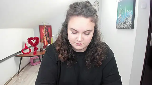 Snapshot of ElviraJoness chatting on February 16, 2026, 12:15 pm ElviraJoness online show from February 16, 2026, 12:15 pm