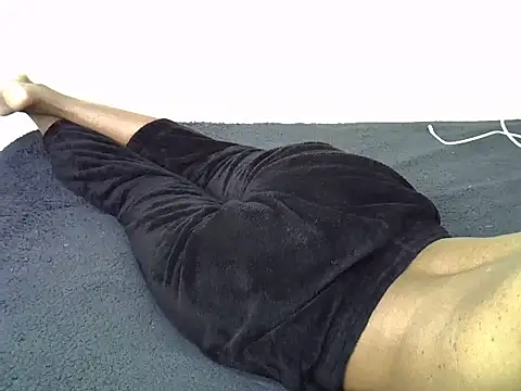 Snapshot of phenyo13 chatting on February 13, 2026, 3:01 pm phenyo13 online show from February 13, 2026, 3:01 pm