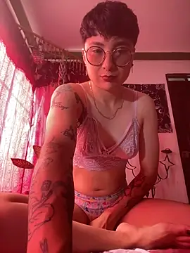 bloomroma online show from April 10, 2026, 2:02 pm