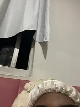 lulusexyy online show from July 2, 2026, 3:18 am
