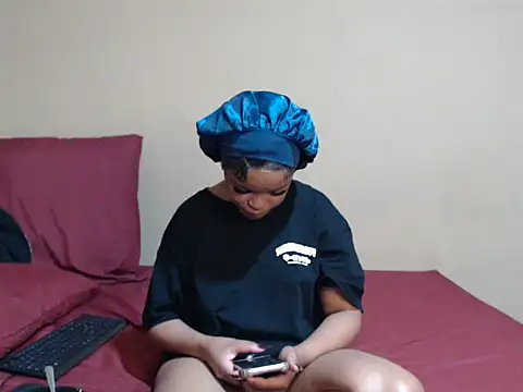 KinkyPxx online show from June 4, 2026, 5:12 am