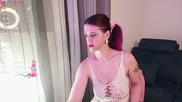 Alessia-Bloom online show from May 30, 2026, 7:52 pm