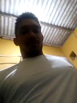 Snapshot of Deniodamasio chatting on February 15, 2026, 6:14 am Deniodamasio online show from February 15, 2026, 6:14 am