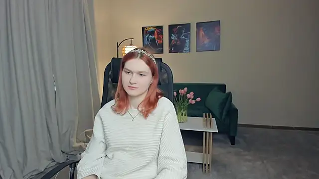 LinaMalech online show from February 13, 2026, 12:49 pm