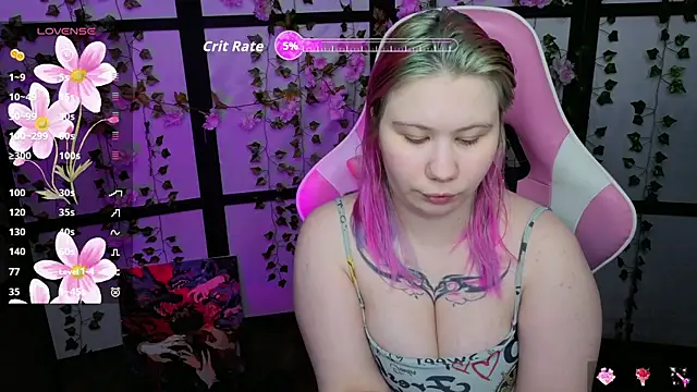 kitsune little online show from April 3, 2026, 6:25 pm