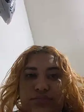 Snapshot of Alicefetishxxx chatting on April 11, 2026, 12:42 pm Alicefetishxxx online show from April 11, 2026, 12:42 pm