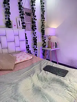 Snapshot of Rubi08_ chatting on February 24, 2026, 3:51 am Rubi08 online show from February 24, 2026, 3:51 am