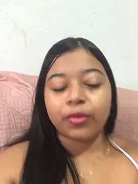 Emmily hott online show from February 25, 2026, 12:38 pm