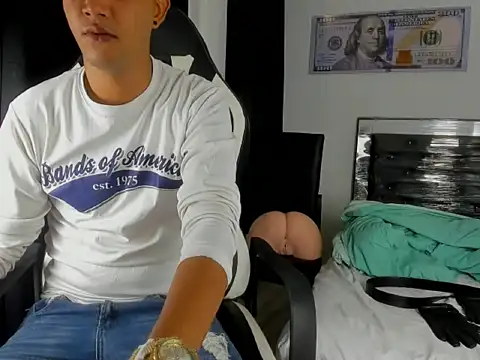 Snapshot of badboy_master chatting on February 21, 2026, 4:36 am badboy master online show from February 21, 2026, 4:36 am