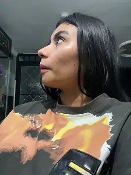 eimmy  skinny online show from March 27, 2026, 7:28 am